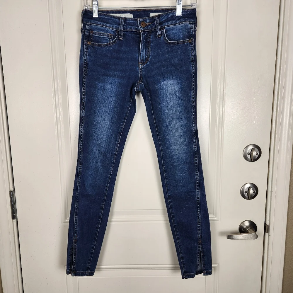 Anthropologie Pilcro Jeans Split Hem Skinny Mid Rise Blue Size 26